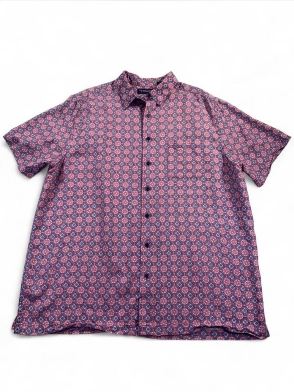 Roundtree & Yorke Red and Blue Medallion Short-Sleeve Button-Up Shirt 2XT